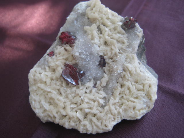 Cinnabar  stimulates dignity vatality and Power 2551